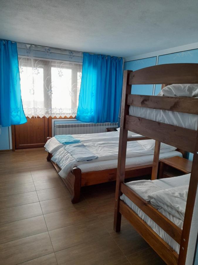 Къща Ради Kopriwschtiza Exterior foto