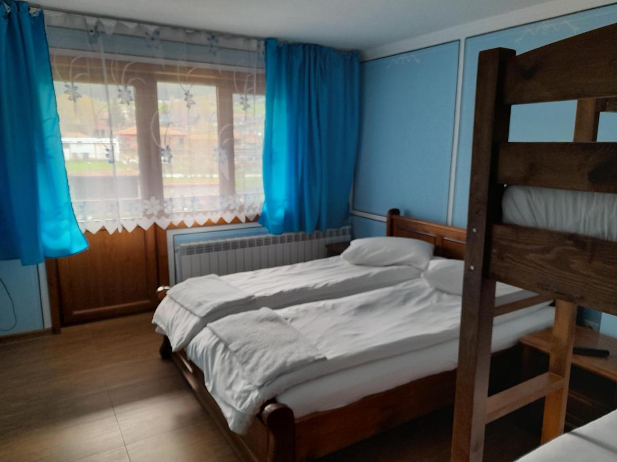 Къща Ради Kopriwschtiza Exterior foto